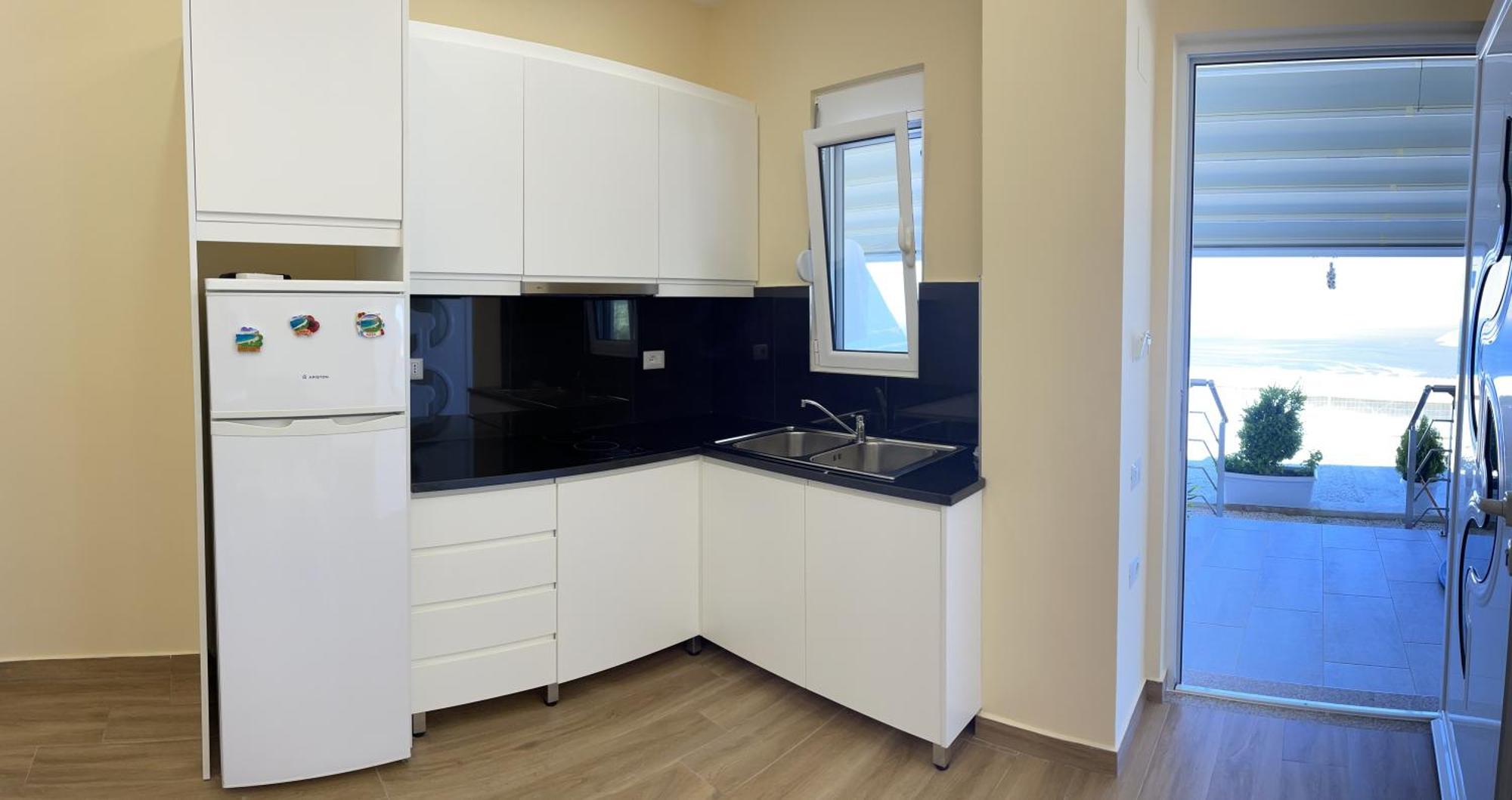 Orizzonte Blu Borsh Apartment ภายนอก รูปภาพ